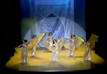 Spettacolo Fantasia Orientale IV coreografia “Oum Kalthoum”
